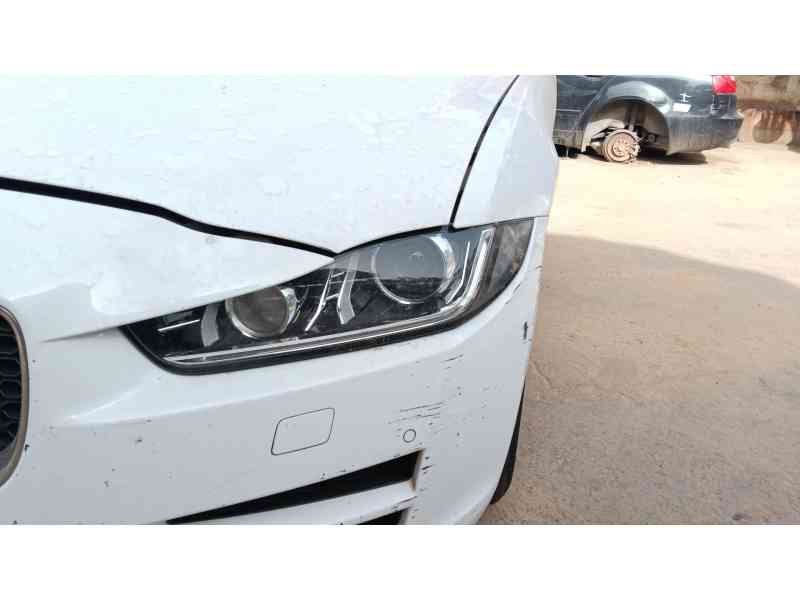 Recambio de faro izquierdo para jaguar xe (x760) 2.0 d referencia OEM IAM   