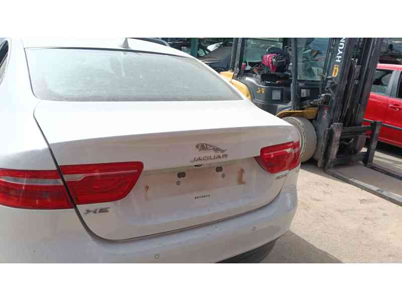 Recambio de porton trasero para jaguar xe (x760) 2.0 d referencia OEM IAM   