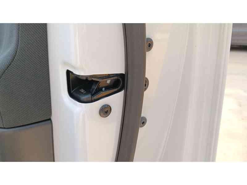 Recambio de cerradura puerta delantera derecha para jaguar xe (x760) 2.0 d referencia OEM IAM   