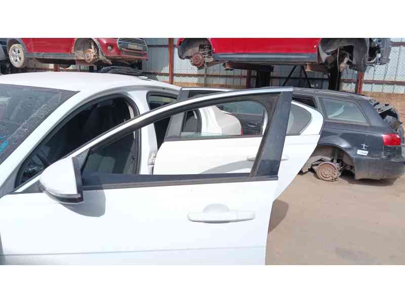 Recambio de elevalunas delantero izquierdo para jaguar xe (x760) 2.0 d referencia OEM IAM   