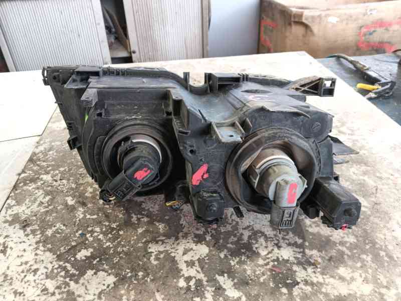 Recambio de faro izquierdo para bmw 3 (e46) 318 i referencia OEM IAM 63127165769 / 63126906493  