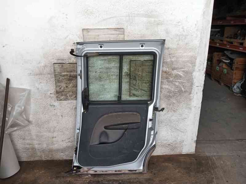 Recambio de puerta lateral corredera derecha para fiat doblo monospace (119_, 223_) 1.9 jtd referencia OEM IAM   