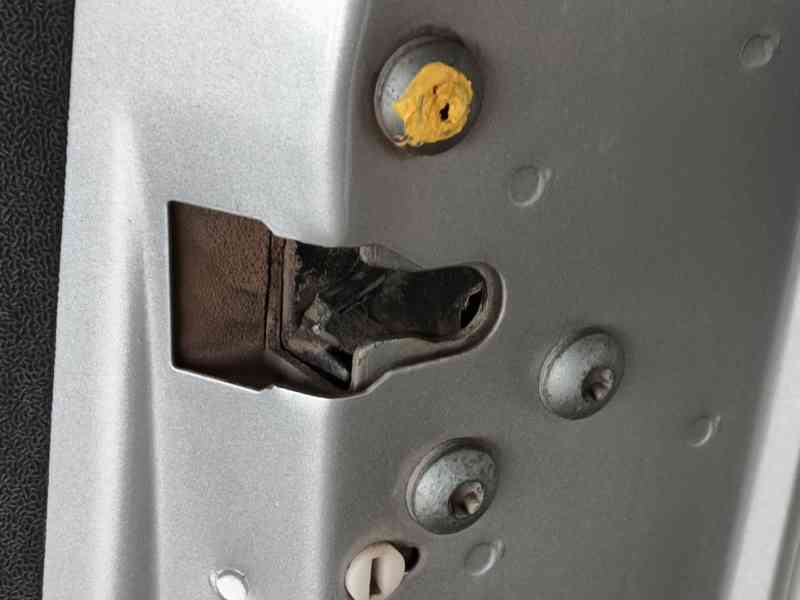 Recambio de puerta lateral corredera derecha para fiat doblo monospace (119_, 223_) 1.9 jtd referencia OEM IAM   