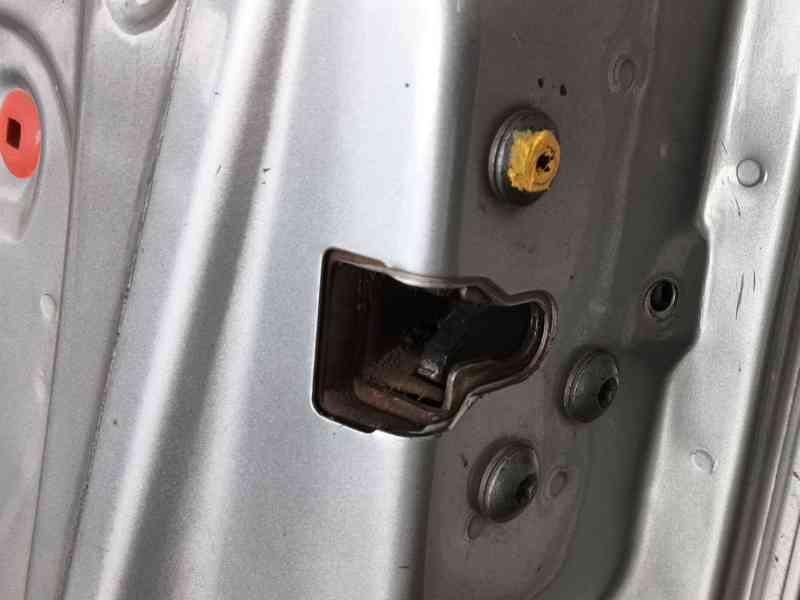 Recambio de puerta delantera derecha para fiat doblo monospace (119_, 223_) 1.9 jtd referencia OEM IAM   
