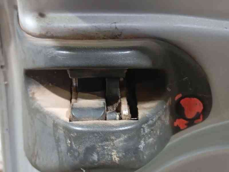 Recambio de puerta trasera izquierda para fiat doblo monospace (119_, 223_) 1.9 jtd referencia OEM IAM   