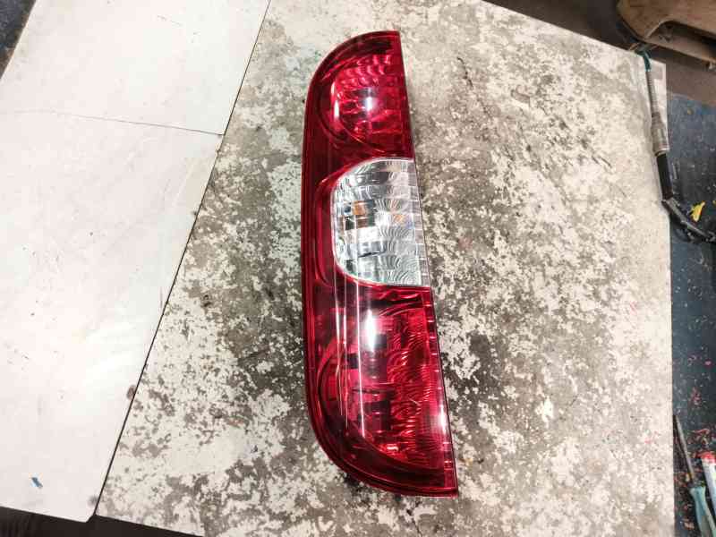 Recambio de piloto trasero izquierdo para fiat doblo monospace (119_, 223_) 1.9 jtd referencia OEM IAM   