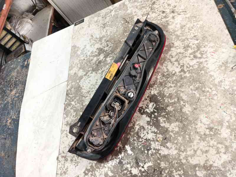 Recambio de piloto trasero izquierdo para fiat doblo monospace (119_, 223_) 1.9 jtd referencia OEM IAM   