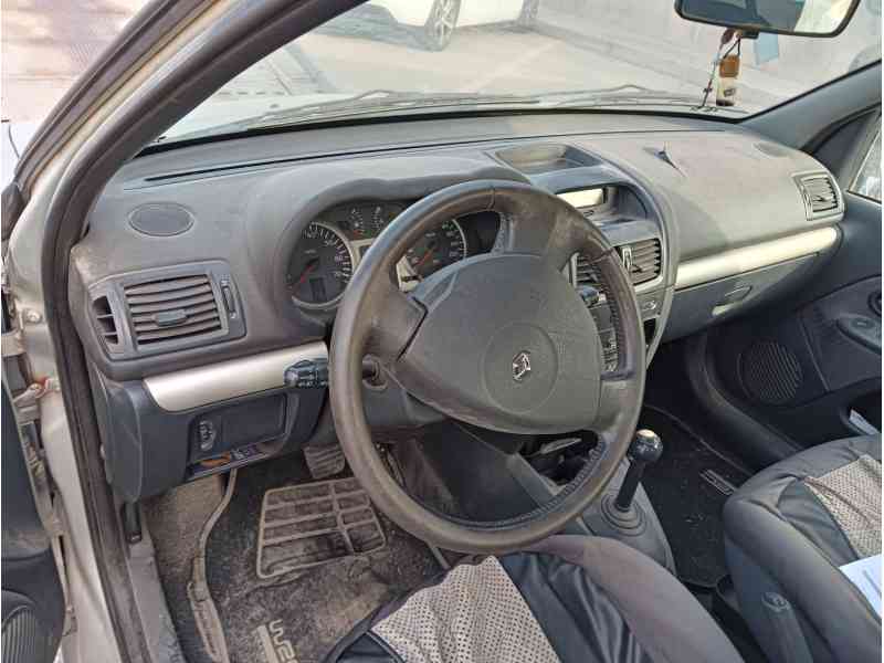 renault clio ii (bb_, cb_) del año 2002