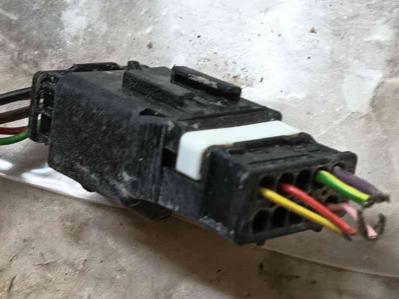 Recambio de retrovisor izquierdo para peugeot partner furgoneta/monovolumen (k9) 1.5 bluehdi 100 referencia OEM IAM   