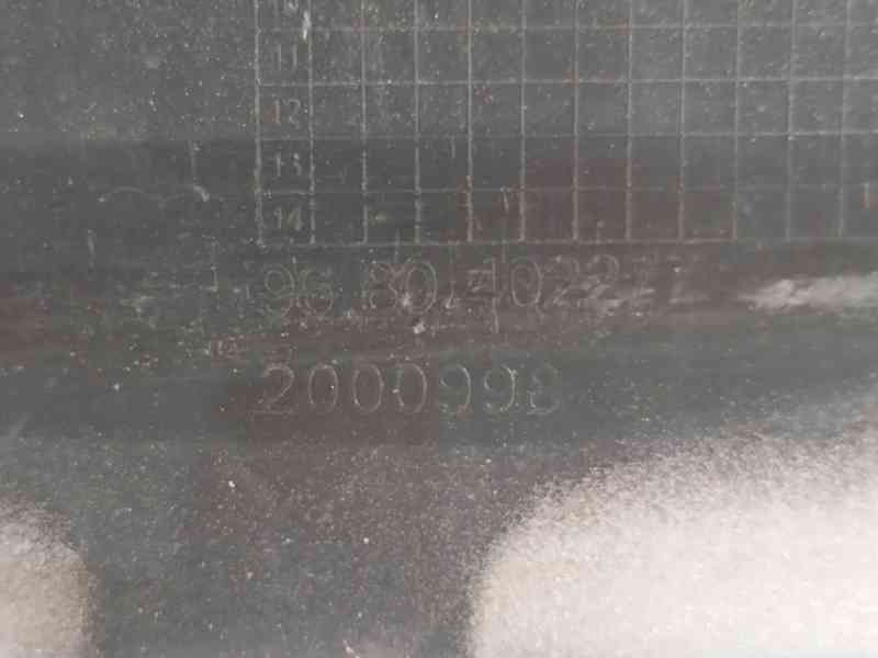 Recambio de paragolpes delantero para citroën c4 picasso i monospace (ud_) 1.6 hdi referencia OEM IAM 7401WK  