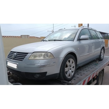VOLKSWAGEN PASSAT B5.5 Variant (3B6) de desguace