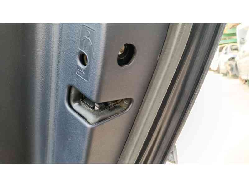 Recambio de cerradura puerta trasera derecha para audi a6 c6 (4f2) 3.0 tdi quattro referencia OEM IAM   