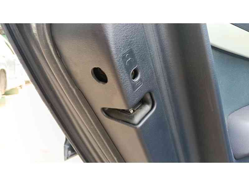 Recambio de cerradura puerta trasera izquierda para audi a6 c6 (4f2) 3.0 tdi quattro referencia OEM IAM   