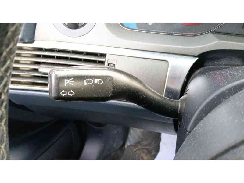 Recambio de mando intermitentes para audi a6 c6 (4f2) 3.0 tdi quattro referencia OEM IAM   