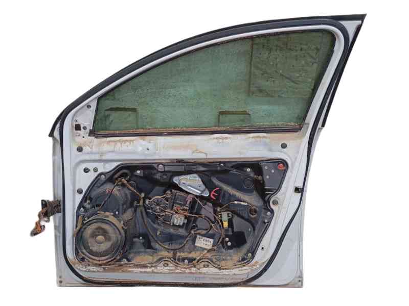 Recambio de puerta delantera derecha para volkswagen passat b6 (3c2) 2.0 tdi referencia OEM IAM 3C4831056J  