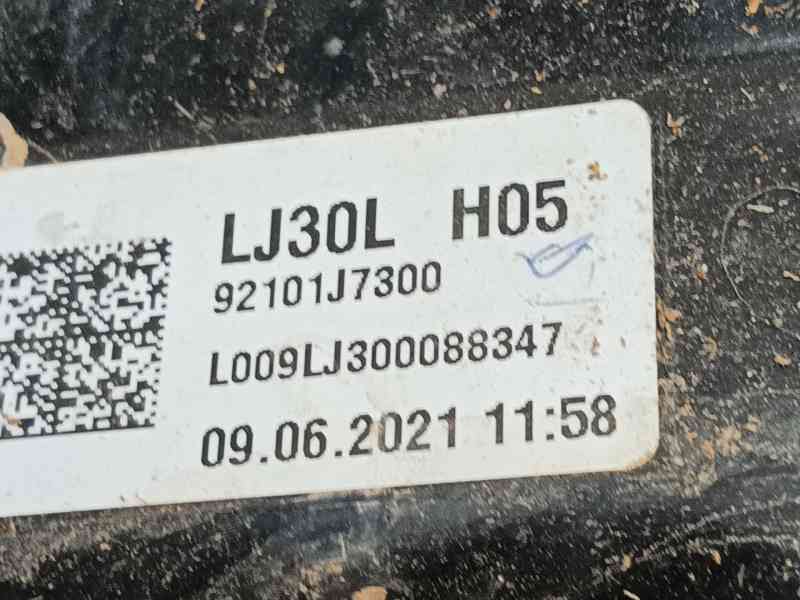 Recambio de faro izquierdo para kia xceed (cd) 1.0 t-gdi referencia OEM IAM   