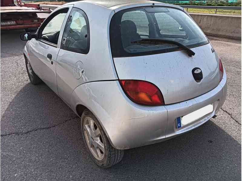 ford ka (rb_) del año 2000