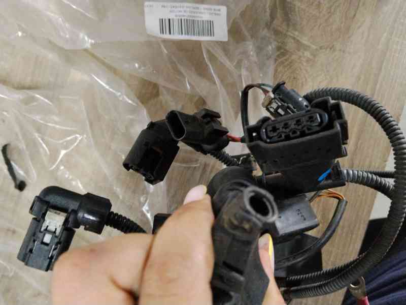 Recambio de cables para bmw serie 1 berlina (e81/e87) 118d referencia OEM IAM 12517802194 CABLEADO MOTOR 153781210 758039115A