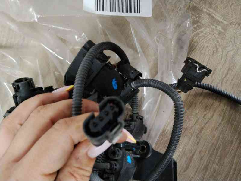 Recambio de cables para bmw serie 1 berlina (e81/e87) 118d referencia OEM IAM 12517802194 CABLEADO MOTOR 153781210 758039115A