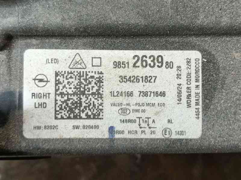 Recambio de faro derecho para opel corsa f (p2jo) 1.2 (68) referencia OEM IAM 9851263980 354261827 9869000080