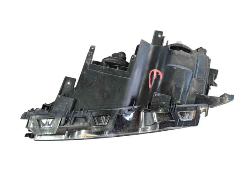 Recambio de faro derecho para bmw 3 (e46) 318 i referencia OEM IAM 63127165770 / 63126906494 084441120 