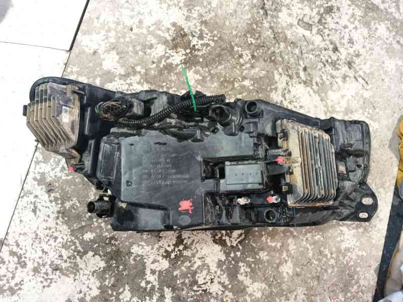 Recambio de faro izquierdo para volvo xc40 (536) d3 polestar referencia OEM IAM   