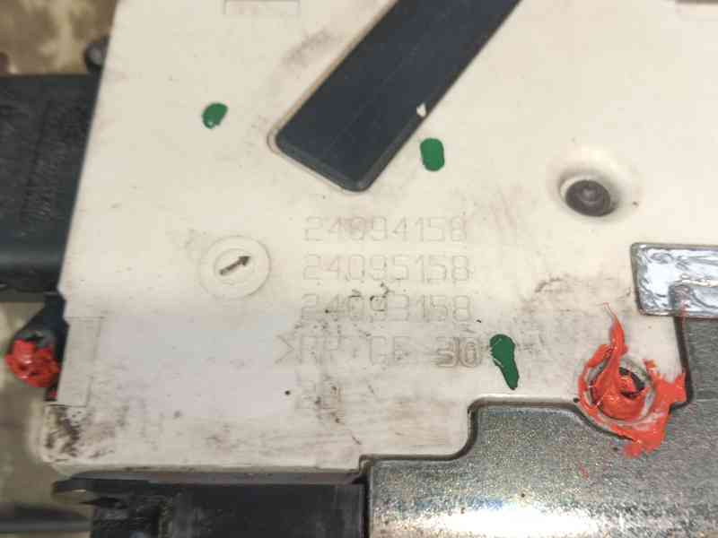 Recambio de cerradura puerta delantera derecha para peugeot 207/207+ (wa_, wc_) 1.4 referencia OEM IAM 9136W6  