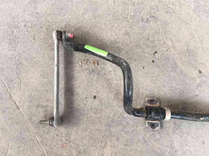Recambio de barra estabilizadora delantera para ford ecosport 1.0 ecoboost referencia OEM IAM   