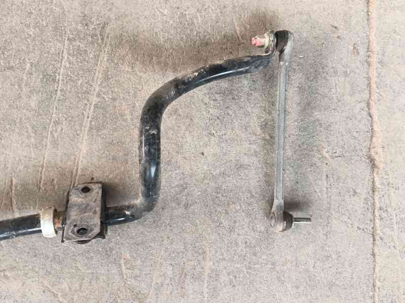 Recambio de barra estabilizadora delantera para ford ecosport 1.0 ecoboost referencia OEM IAM   