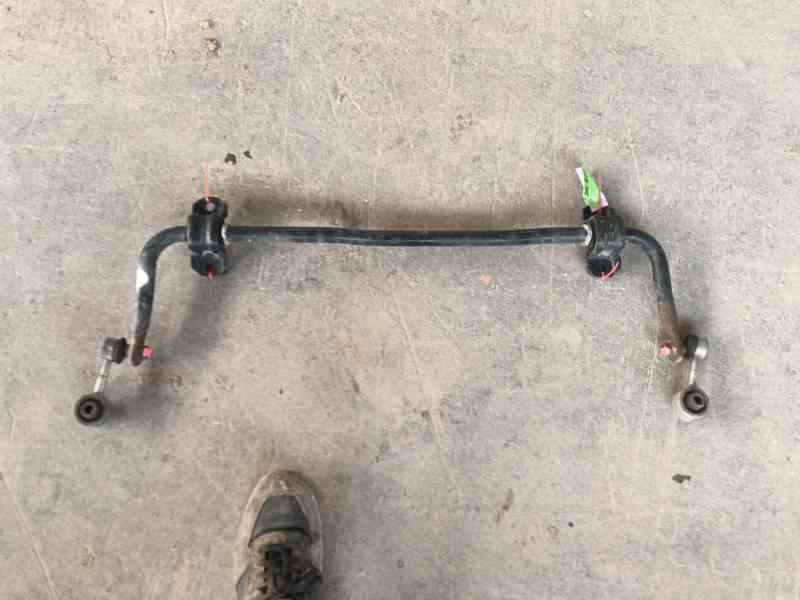 Recambio de barra estabilizadora trasera para toyota rav 4 v (_a5_, _h5_) 2.5 hybrid awd (axah54) referencia OEM IAM   