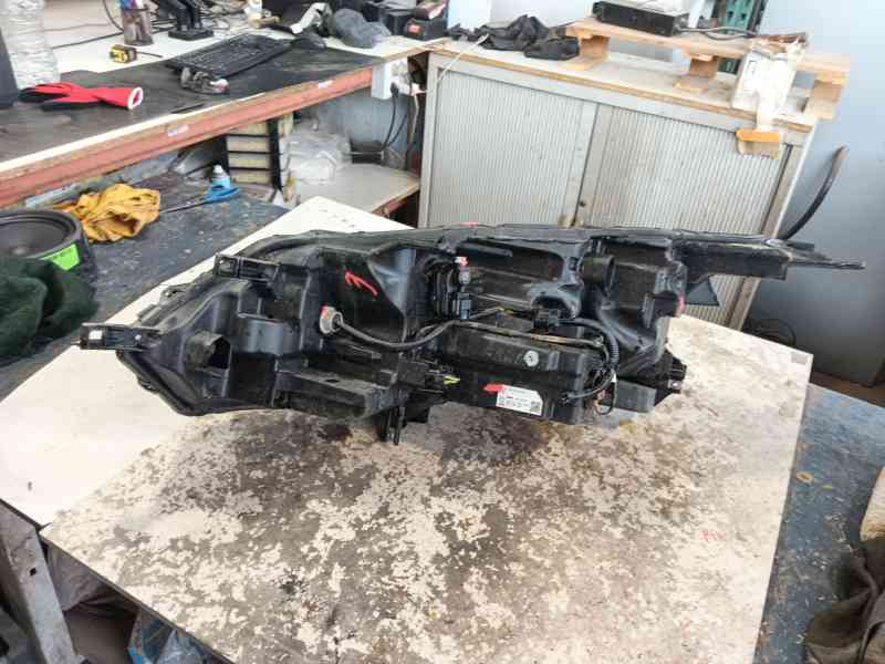 Recambio de faro derecho para nissan qashqai iii (j12) 1.3 dig-t referencia OEM IAM   