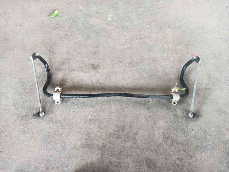Recambio de barra estabilizadora delantera para opel vivaro c furgoneta (k0) 1.5 referencia OEM IAM   