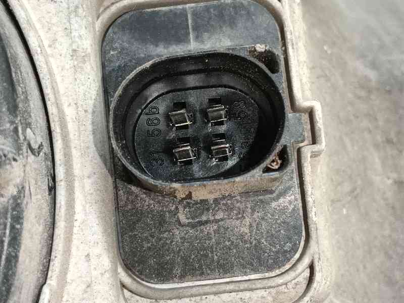 Recambio de faro derecho para volkswagen golf iii variant (1h5) 1.9 d referencia OEM IAM   