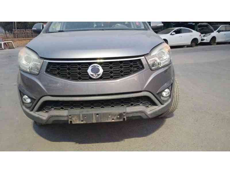 Recambio de paragolpes delantero para ssangyong korando (ck) 2.0 e-xdi referencia OEM IAM   