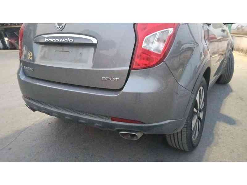 Recambio de paragolpes trasero para ssangyong korando (ck) 2.0 e-xdi referencia OEM IAM   