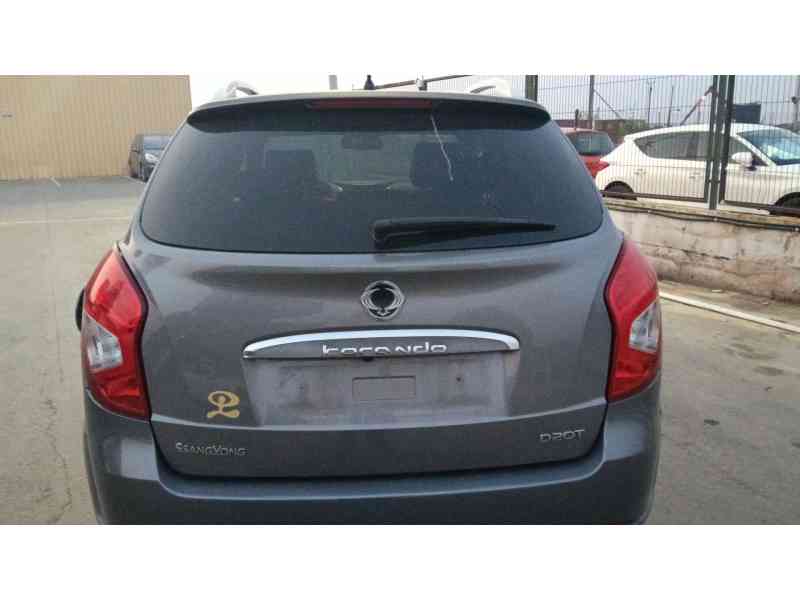 Recambio de porton trasero para ssangyong korando (ck) 2.0 e-xdi referencia OEM IAM   