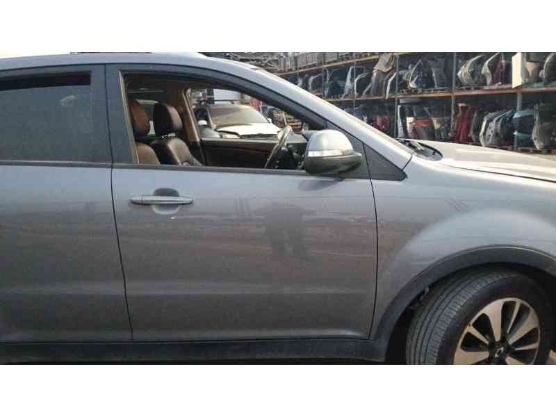 Recambio de puerta delantera derecha para ssangyong korando (ck) 2.0 e-xdi referencia OEM IAM   