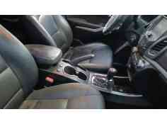 Recambio de apoyabrazos central para ssangyong korando (ck) 2.0 e-xdi referencia OEM IAM   