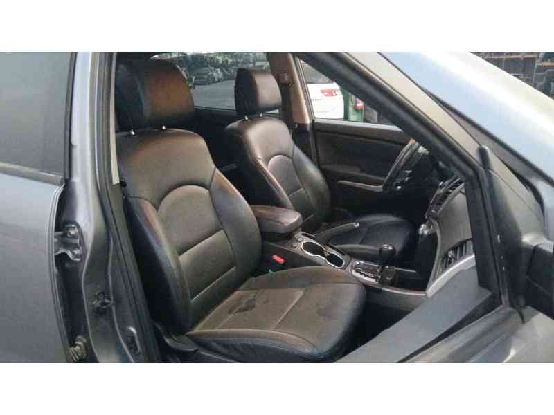 Recambio de asiento delantero derecho para ssangyong korando (ck) 2.0 e-xdi referencia OEM IAM   
