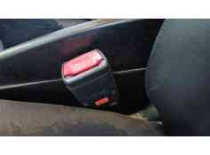 Recambio de enganche cinturon delantero izquierdo para ssangyong korando (ck) 2.0 e-xdi referencia OEM IAM   