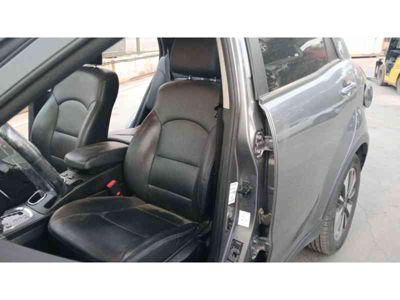 Recambio de asiento delantero izquierdo para ssangyong korando (ck) 2.0 e-xdi referencia OEM IAM   