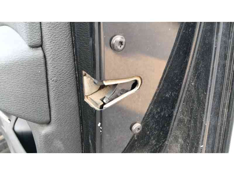 Recambio de cerradura puerta delantera derecha para bmw x3 (e83) 2.0 sd referencia OEM IAM   