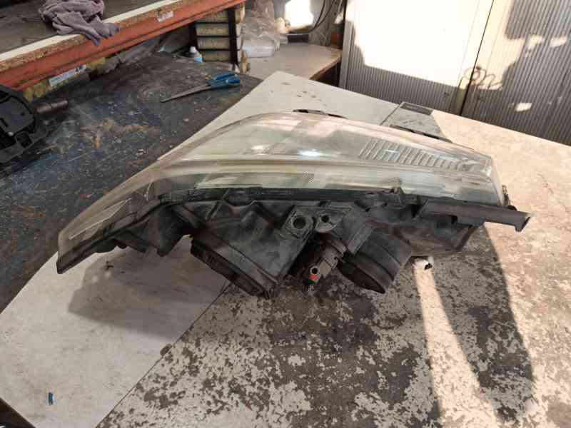 Recambio de faro izquierdo para renault megane ii (bm0/1_, cm0/1_) 1.6 16v (bm0c, cm0c) referencia OEM IAM   