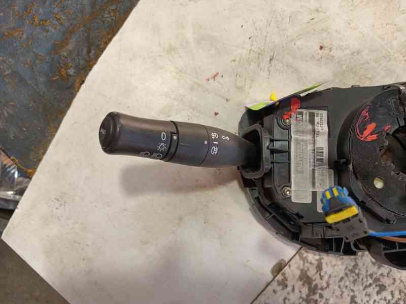 Recambio de mando multifuncion para renault megane ii (bm0/1_, cm0/1_) 1.6 16v (bm0c, cm0c) referencia OEM IAM   