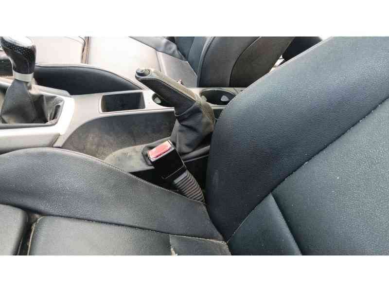 Recambio de enganche cinturon delantero izquierdo para bmw x3 (e83) 2.0 sd referencia OEM IAM   
