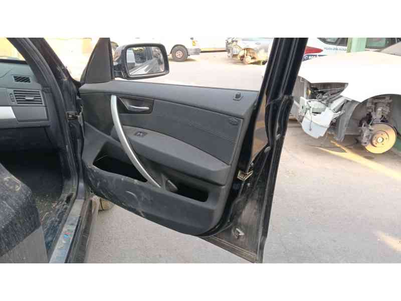 Recambio de guarnecido puerta delantera derecha para bmw x3 (e83) 2.0 sd referencia OEM IAM   