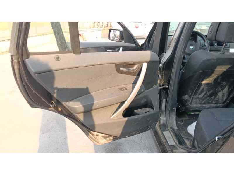 Recambio de guarnecido puerta trasera izquierda para bmw x3 (e83) 2.0 sd referencia OEM IAM   