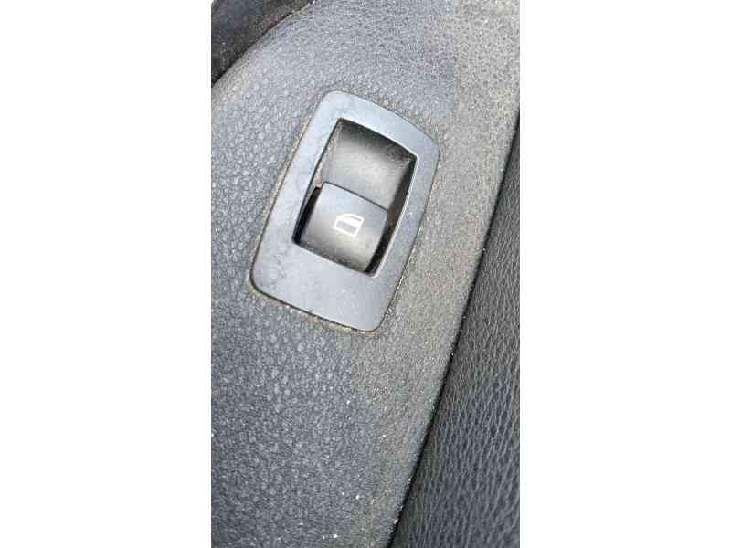 Recambio de mando elevalunas delantero derecho para bmw x3 (e83) 2.0 sd referencia OEM IAM   