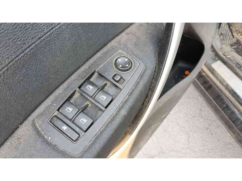 Recambio de mando elevalunas delantero izquierdo para bmw x3 (e83) 2.0 sd referencia OEM IAM   
