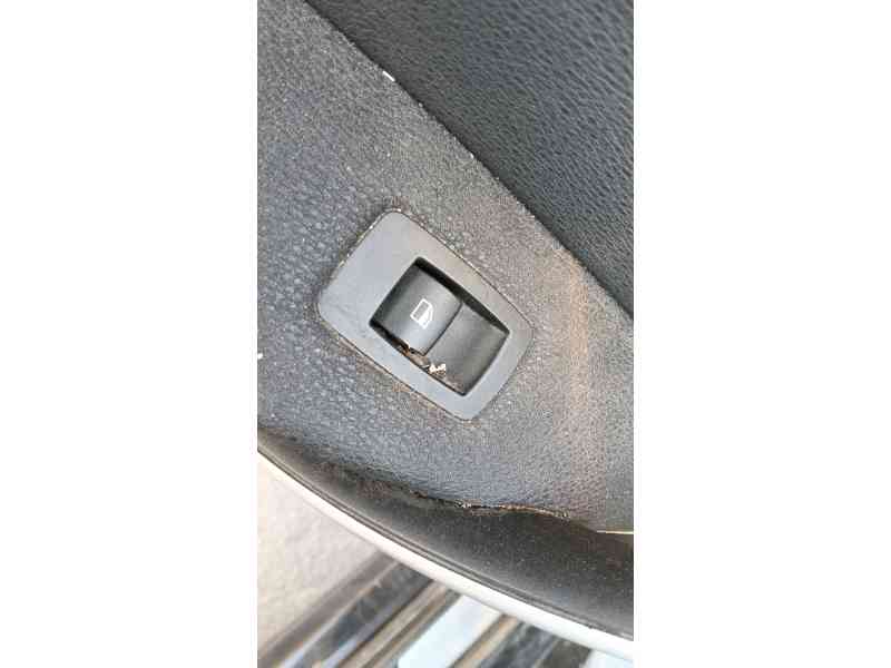 Recambio de mando elevalunas trasero izquierdo para bmw x3 (e83) 2.0 sd referencia OEM IAM   